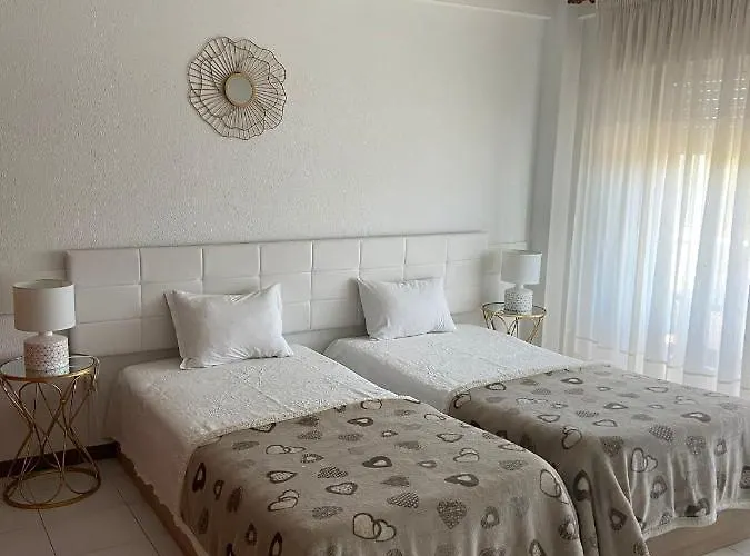 库里亚俱乐部酒店