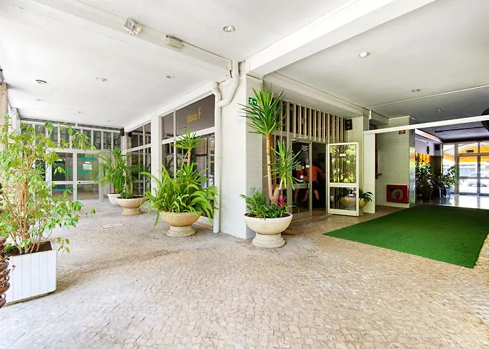 库里亚俱乐部酒店 公寓式酒店 库里亚